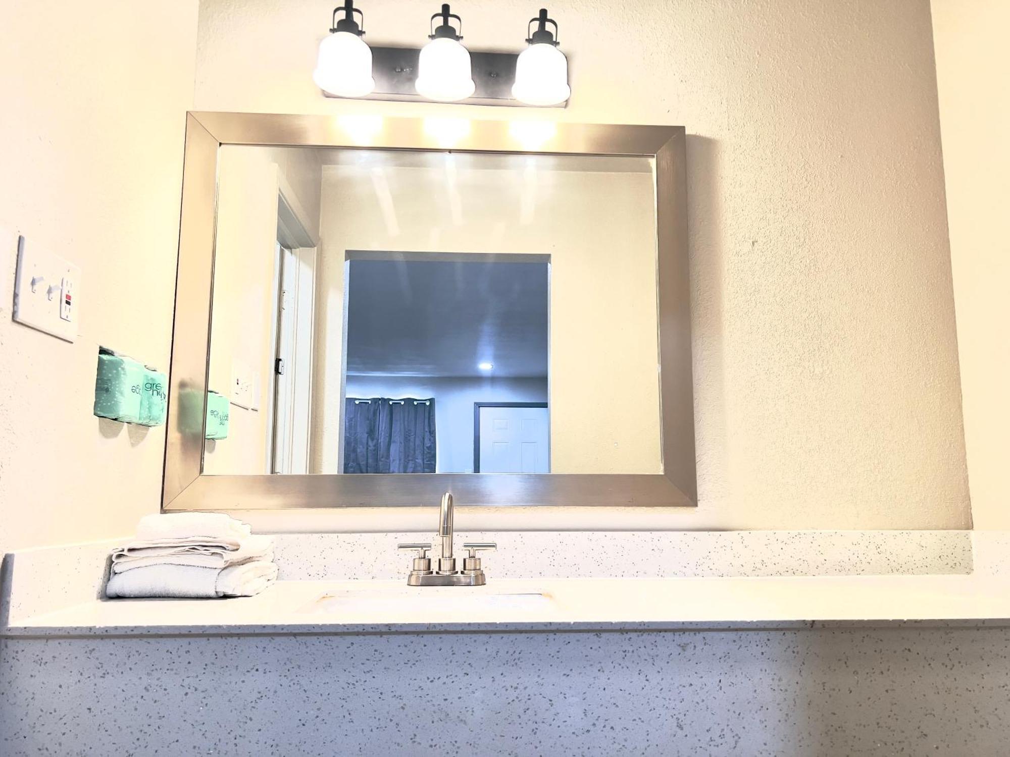 Economy Inn And Suites تولسا المظهر الخارجي الصورة